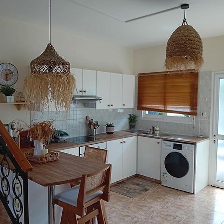 Melanos Residence 2 Bdrm Townhouse With Private Pool Klorakas Екстериор снимка