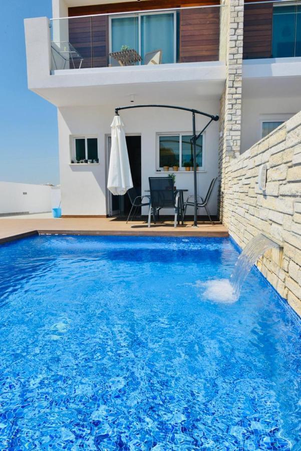 Melanos Residence 2 Bdrm Townhouse With Private Pool Klorakas Екстериор снимка