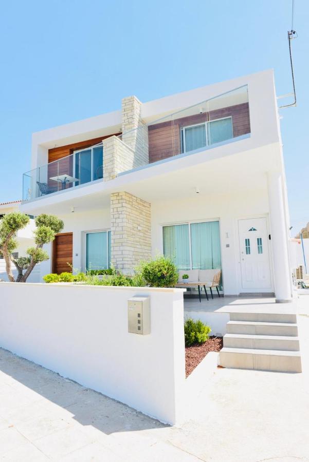 Melanos Residence 2 Bdrm Townhouse With Private Pool Klorakas Екстериор снимка