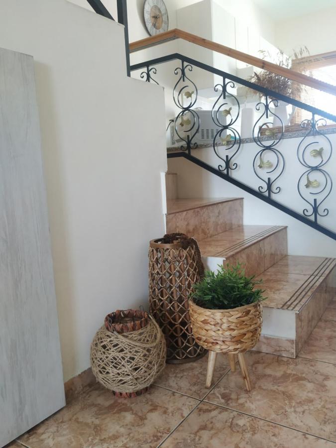 Melanos Residence 2 Bdrm Townhouse With Private Pool Klorakas Екстериор снимка