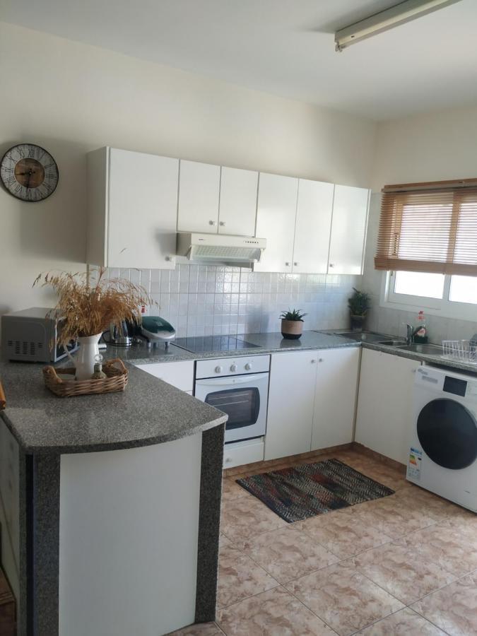 Melanos Residence 2 Bdrm Townhouse With Private Pool Klorakas Екстериор снимка